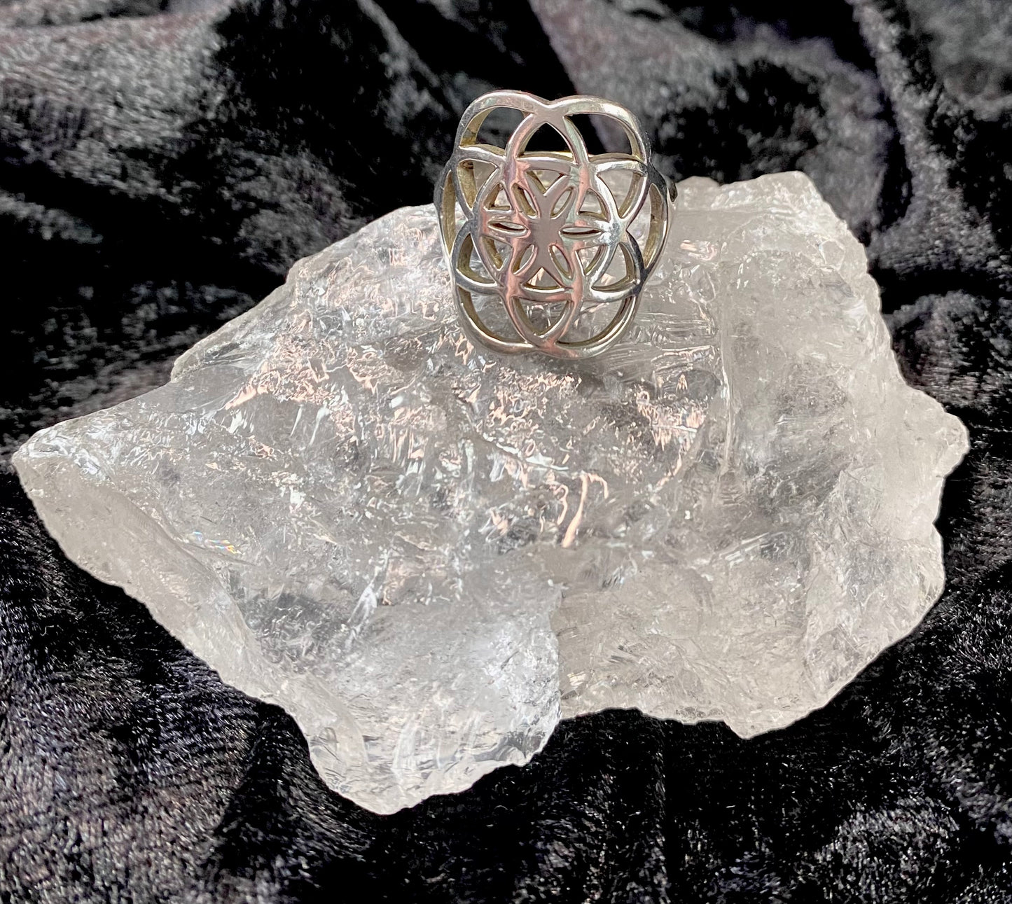 Spiritual Sterling Silver Sacred Geometry Seed of Life Ring size 9