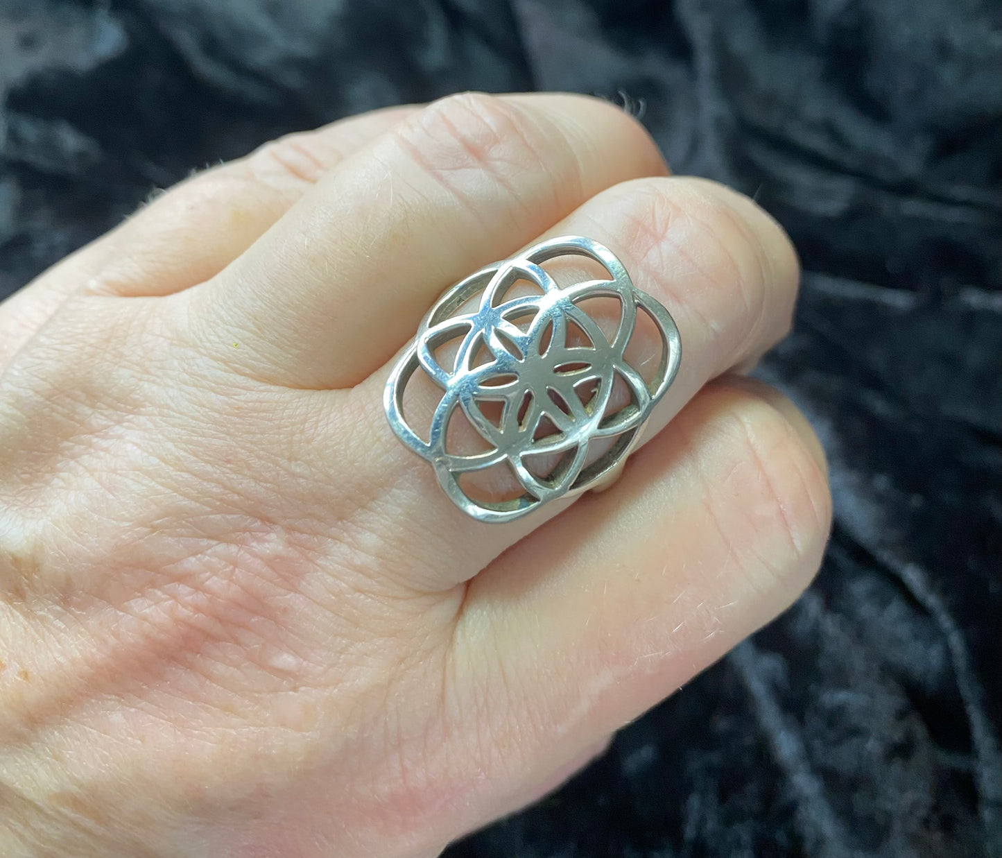 Spiritual Sterling Silver Sacred Geometry Seed of Life Ring size 9