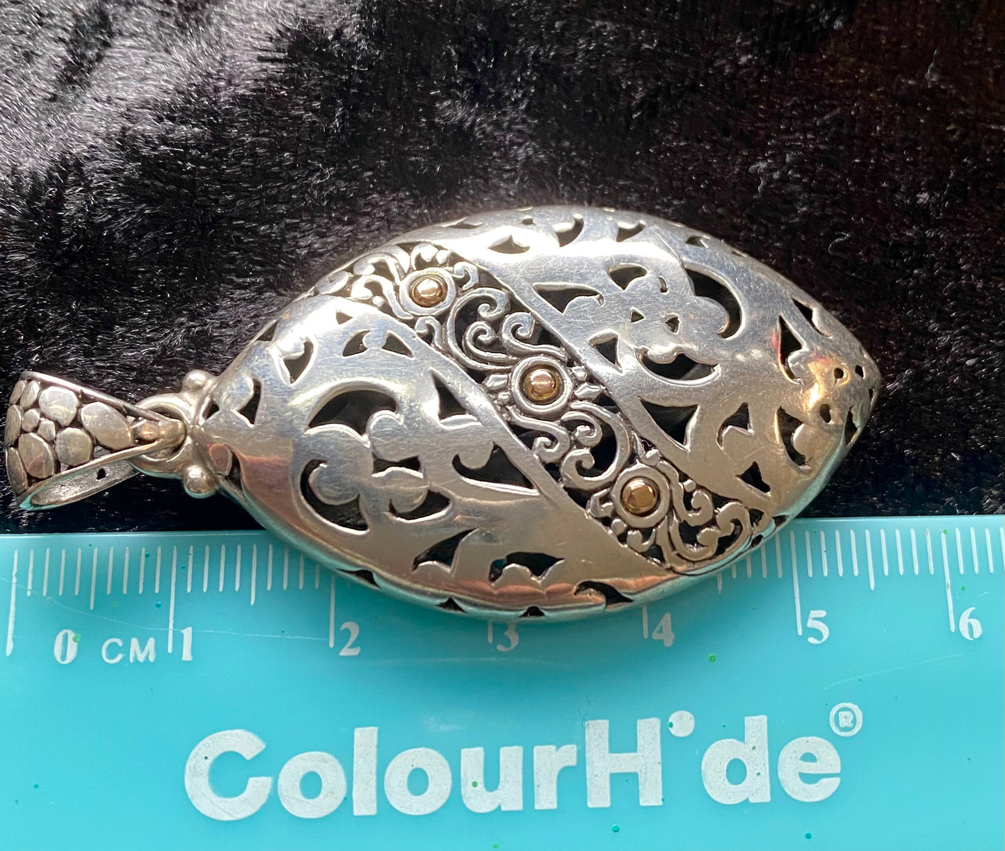 Stunning Balinese Silver Pendant