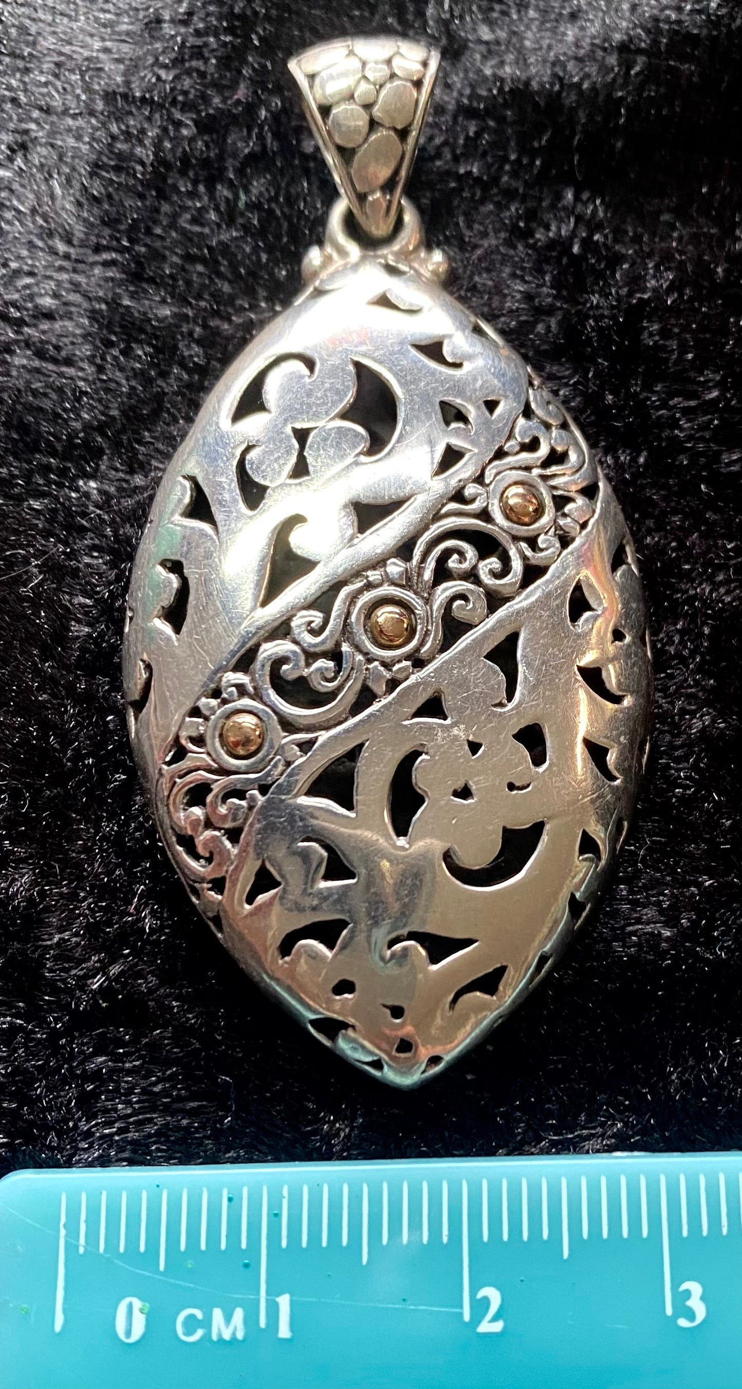 Stunning Balinese Silver Pendant