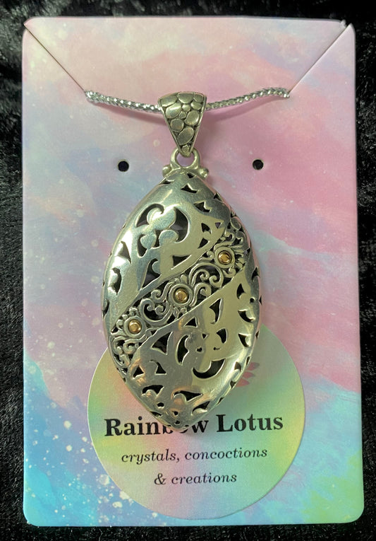 Stunning Balinese Silver Pendant