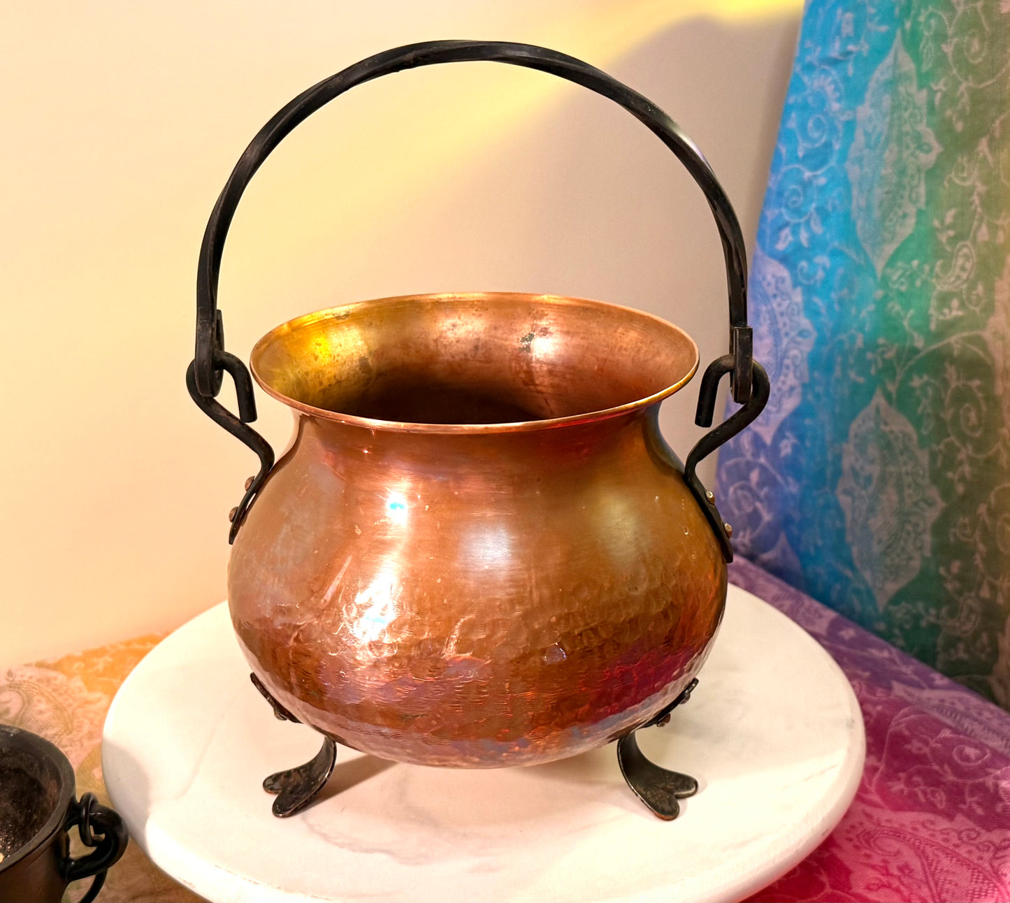 Huge Vintage 1970s German Copper Cauldron with Cast Iron Handle- comes with ingredients and instructions for Cauldron Connection Spell✨