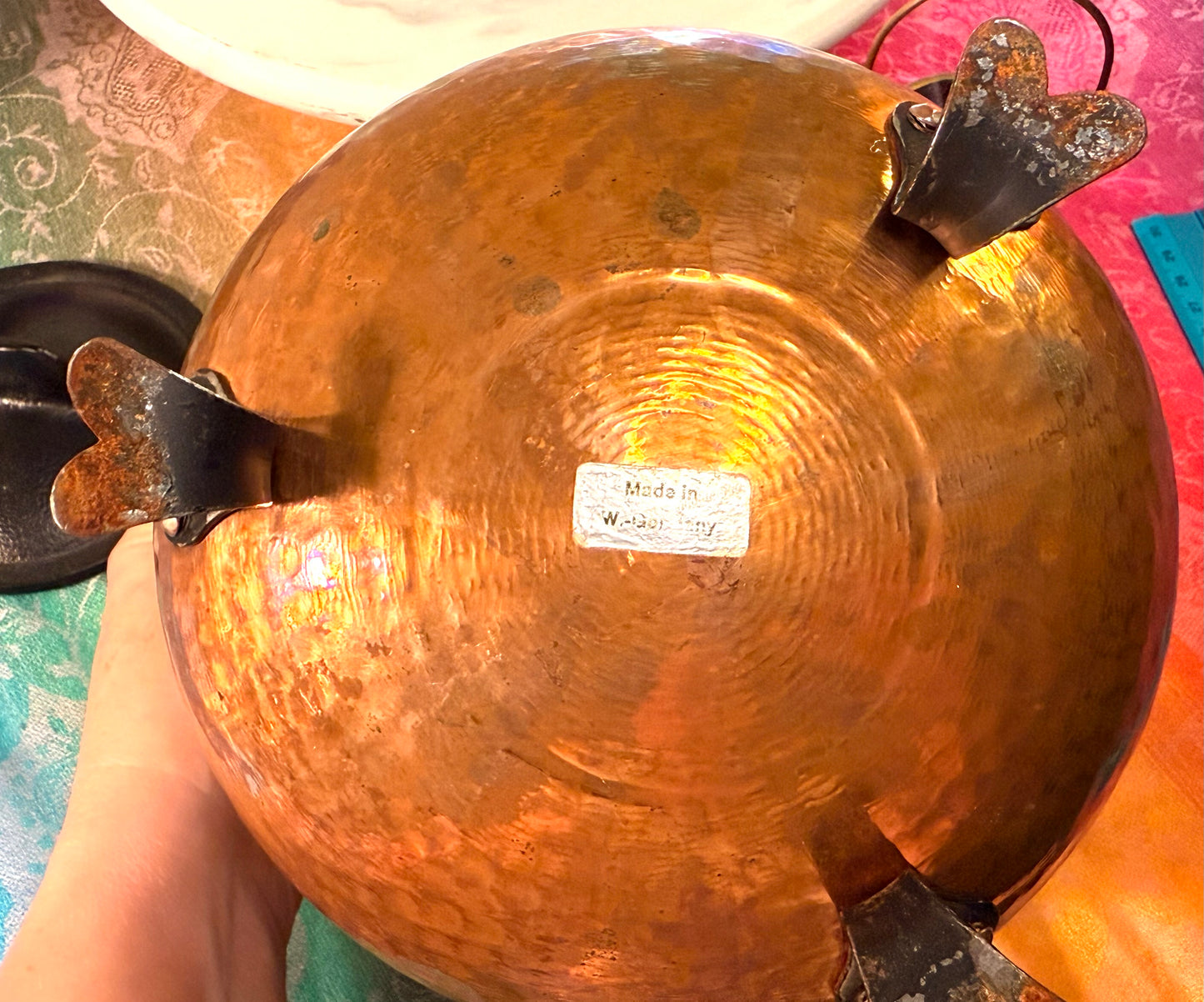 Huge Vintage 1970s German Copper Cauldron with Cast Iron Handle- comes with ingredients and instructions for Cauldron Connection Spell✨