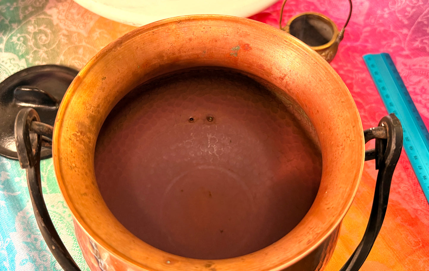 Huge Vintage 1970s German Copper Cauldron with Cast Iron Handle- comes with ingredients and instructions for Cauldron Connection Spell✨