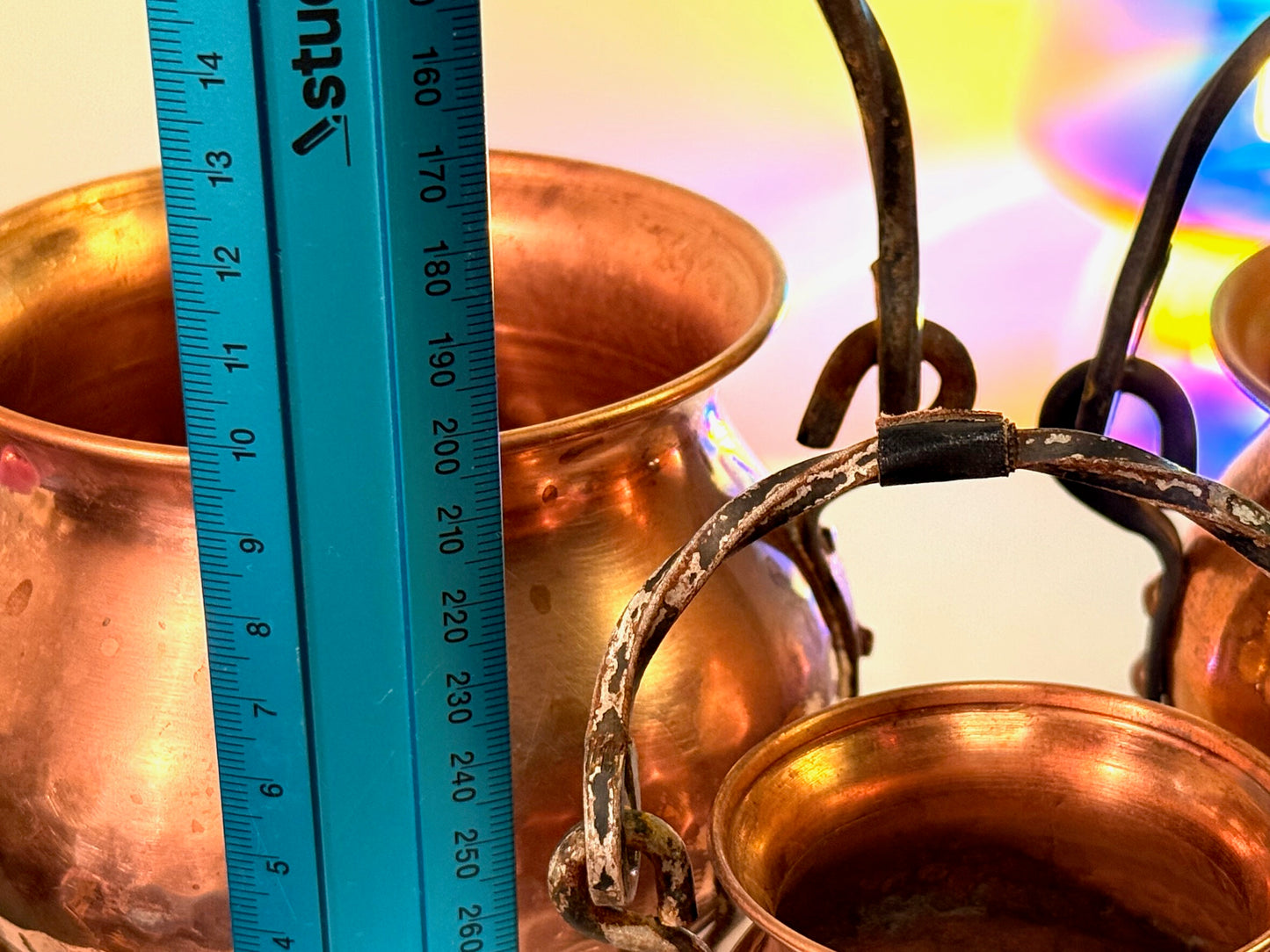 Stunning Vintage 1970s French Copper Cauldron with Cast Iron Handle- comes with ingredients and instructions for Cauldron Connection Spell✨ (Copy)