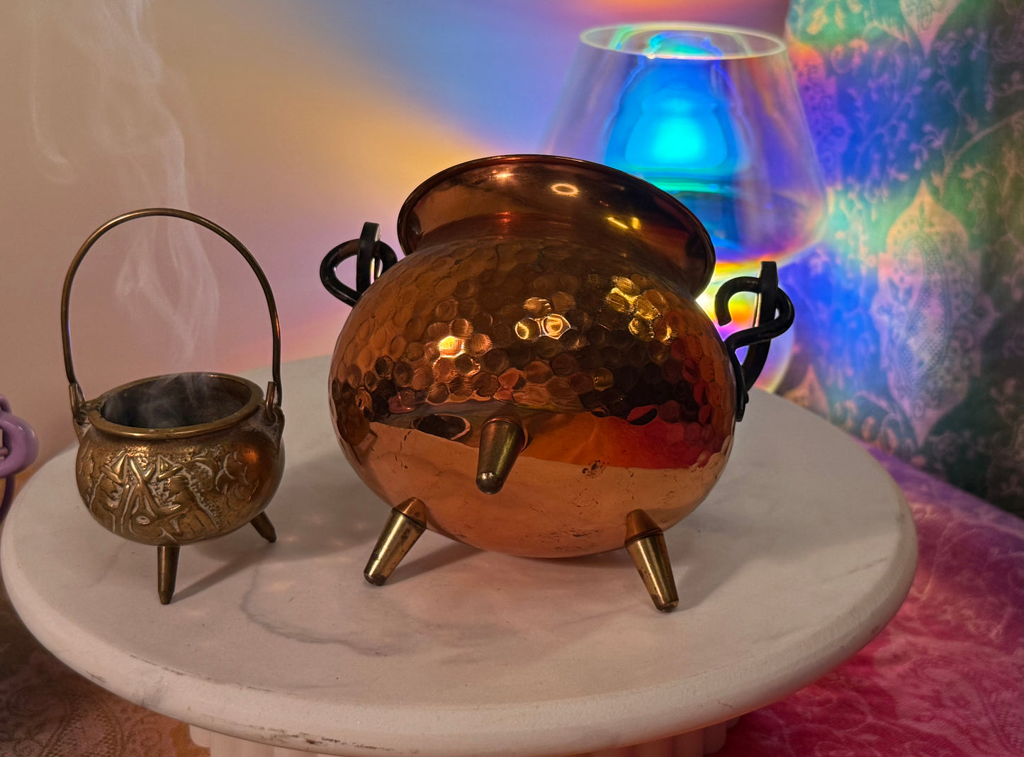Stunning Vintage 1960s French Copper Cauldron with Cast Iron Handle- comes with ingredients and instructions for Cauldron Connection Spell✨